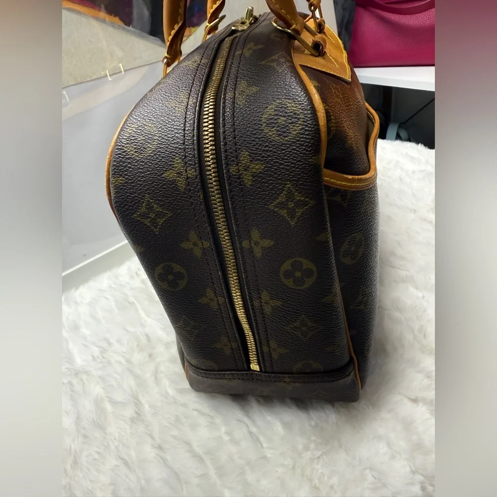 Louis Vuitton louis vuitton