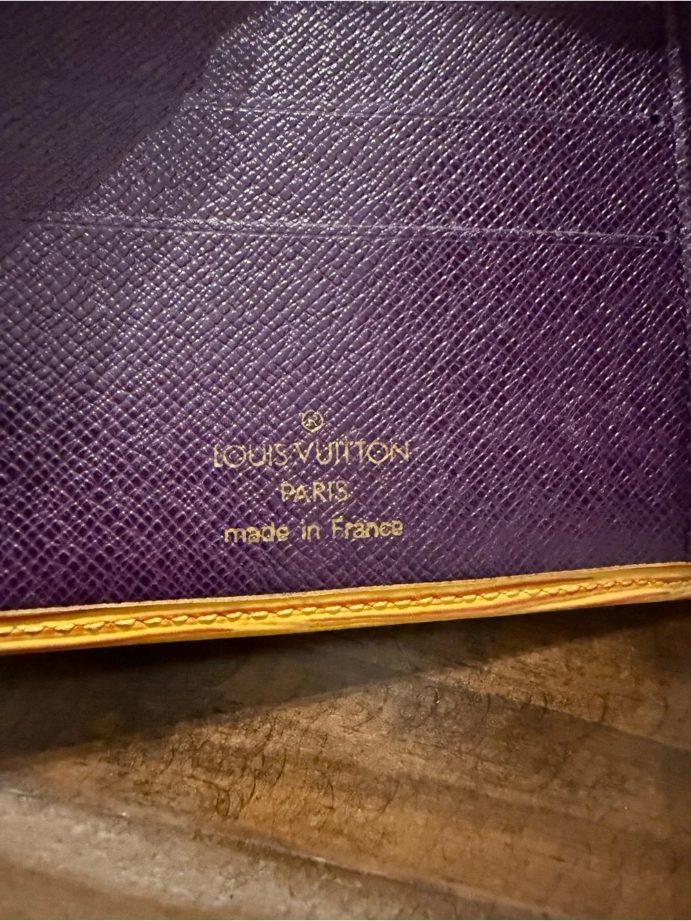 Louis Vuitton compact louis