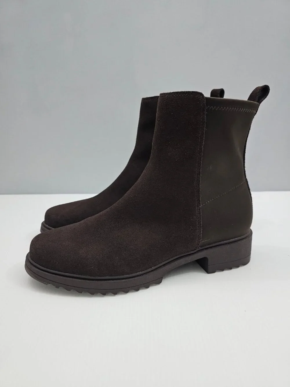 Blondo any these rubber