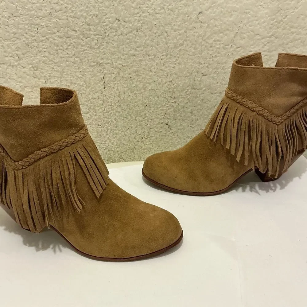 Gianni Bini chic suede