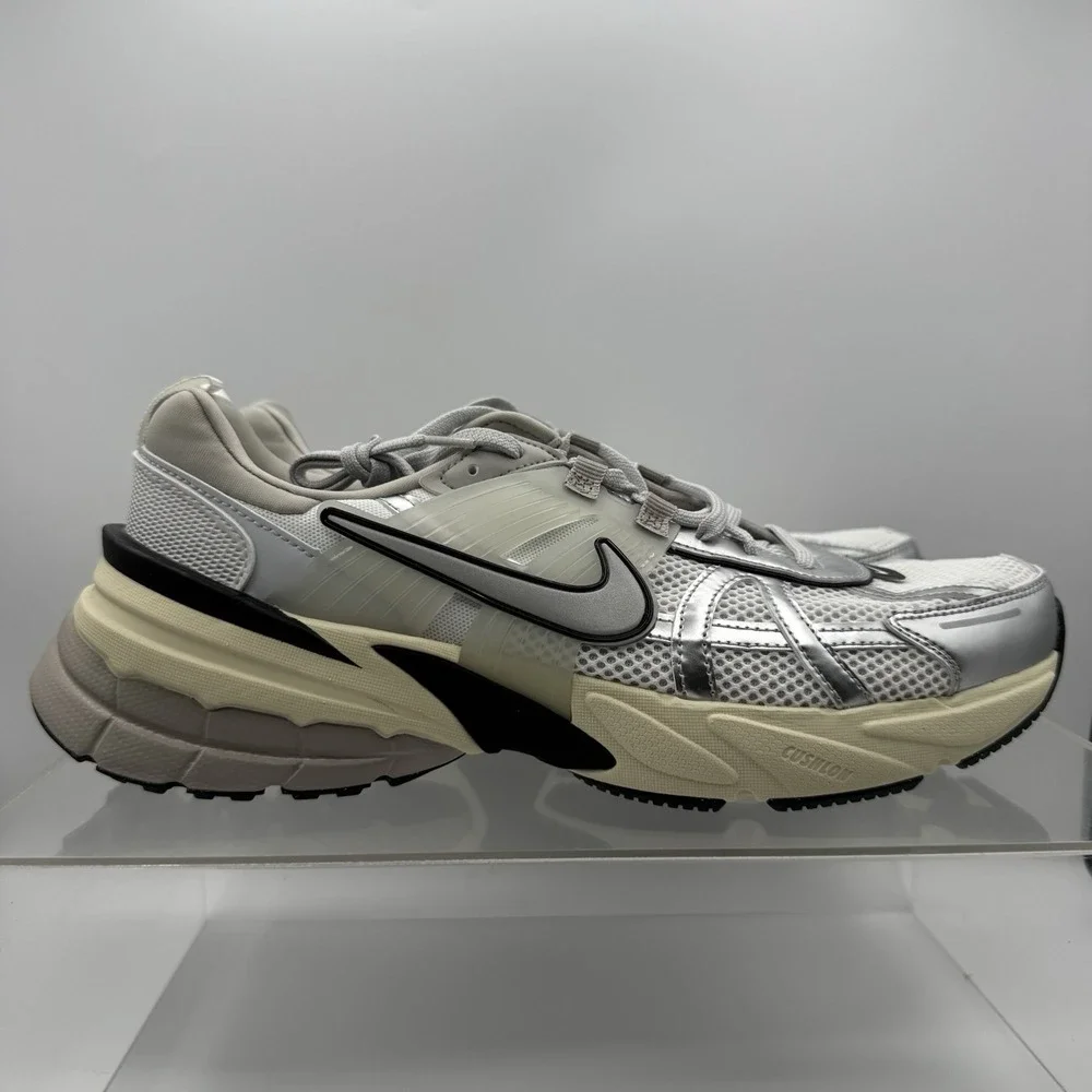 Nike v2k run
