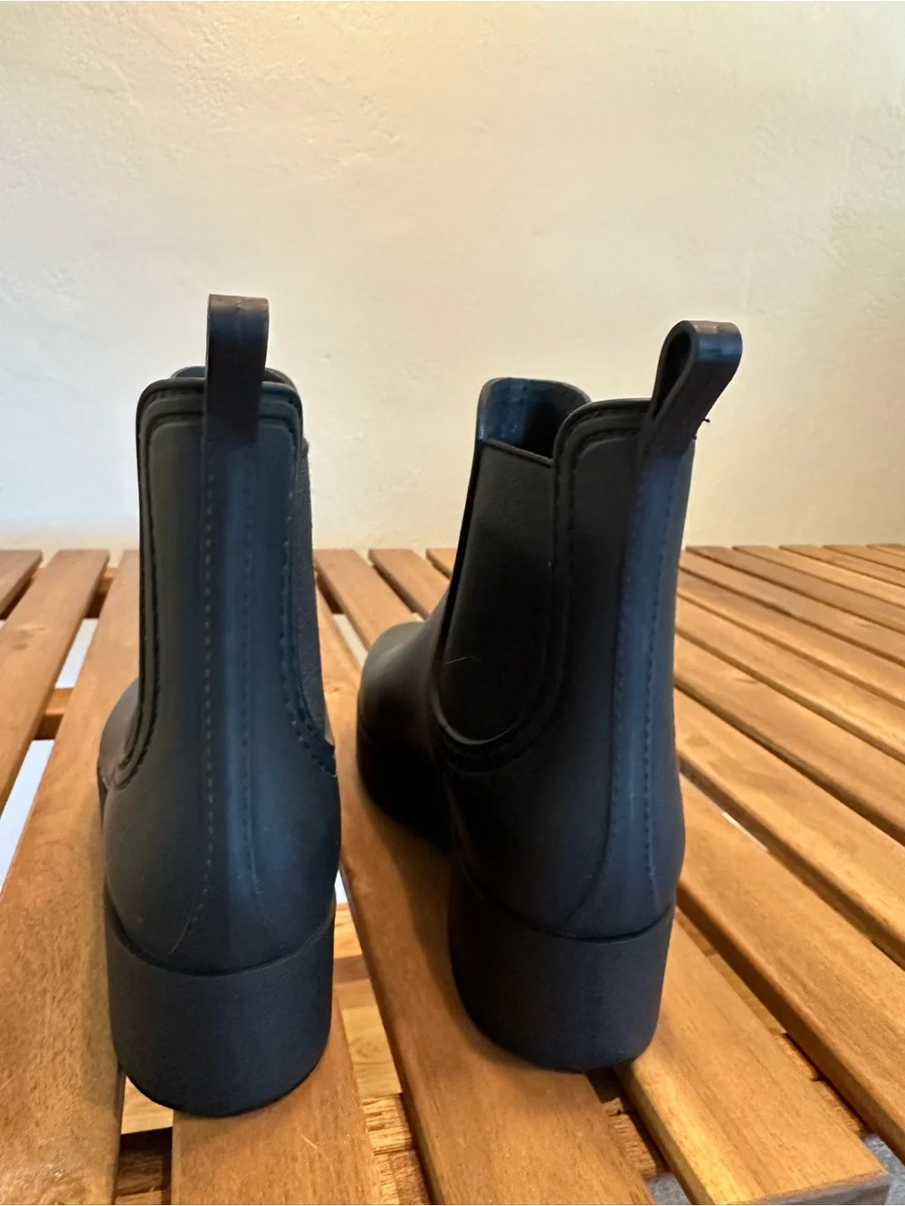 Jeffrey Campbell Cloudy Waterproof Chelsea Rain Boot  Women Size 8.0