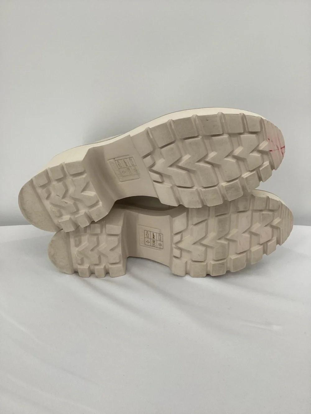 Dolce Vita elegant cream
