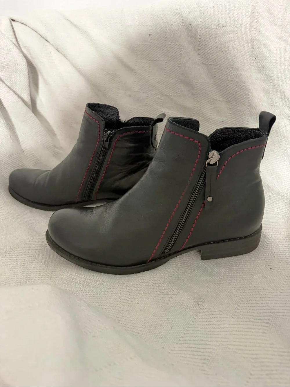 Spring Step black ankle