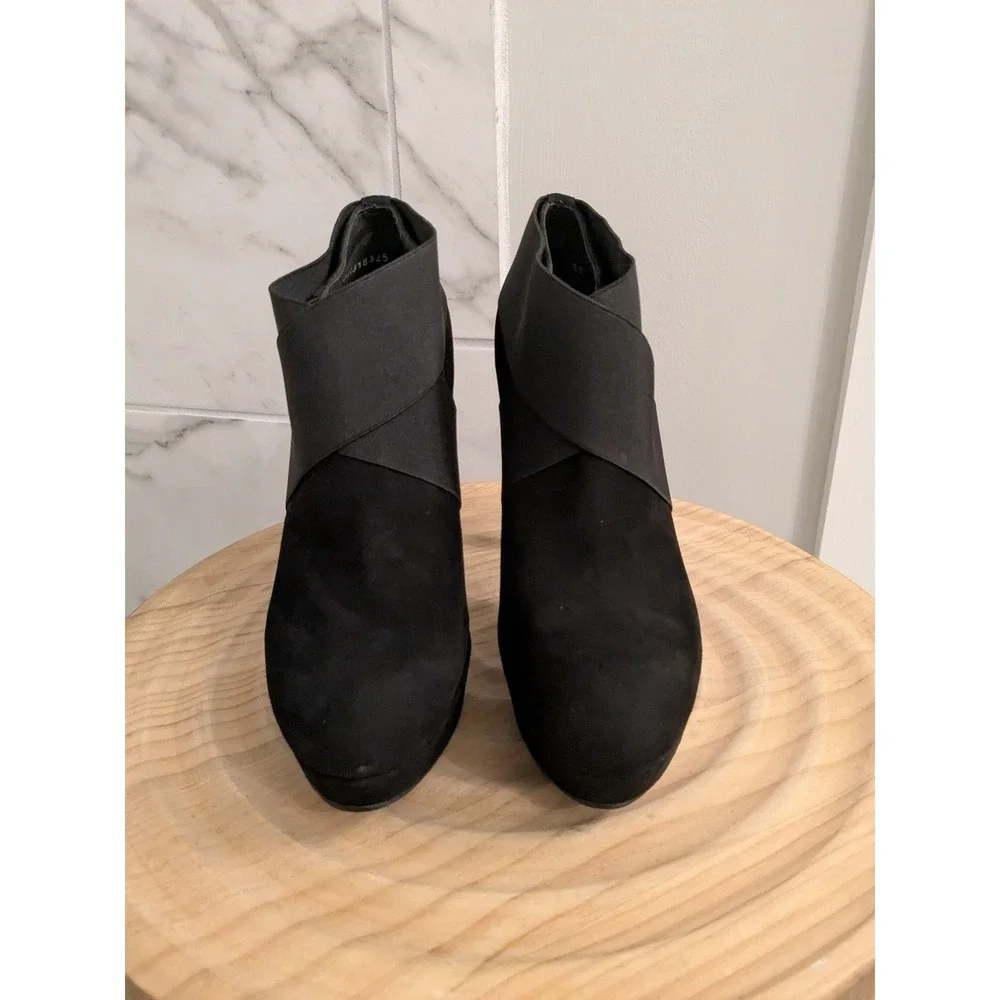 Stuart Weitzman stuart weitzman