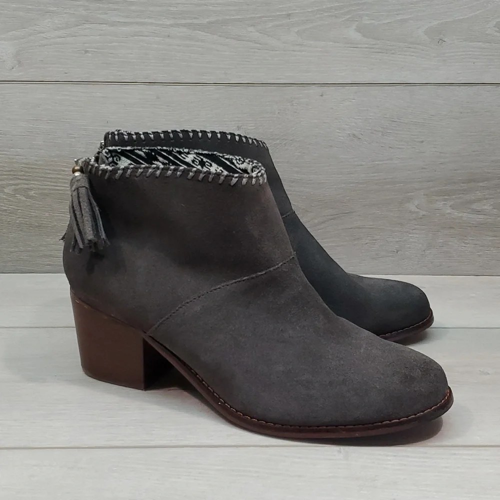 Toms Women Leila Castlerock Zip Tarssel Comfort Ankle Heels Booties shoes 9.5