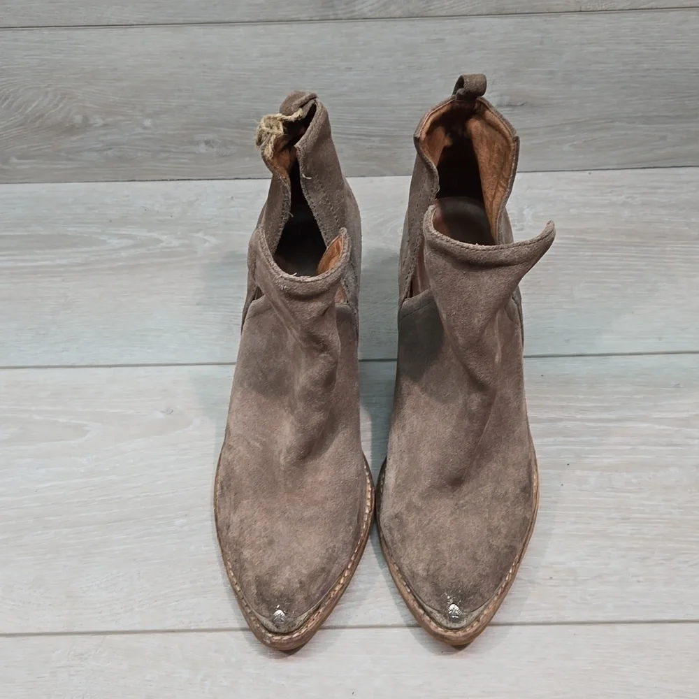 Jeffrey Campbell Women Cutout Side Heels Suede Moto Hobo boots shoes sz 8