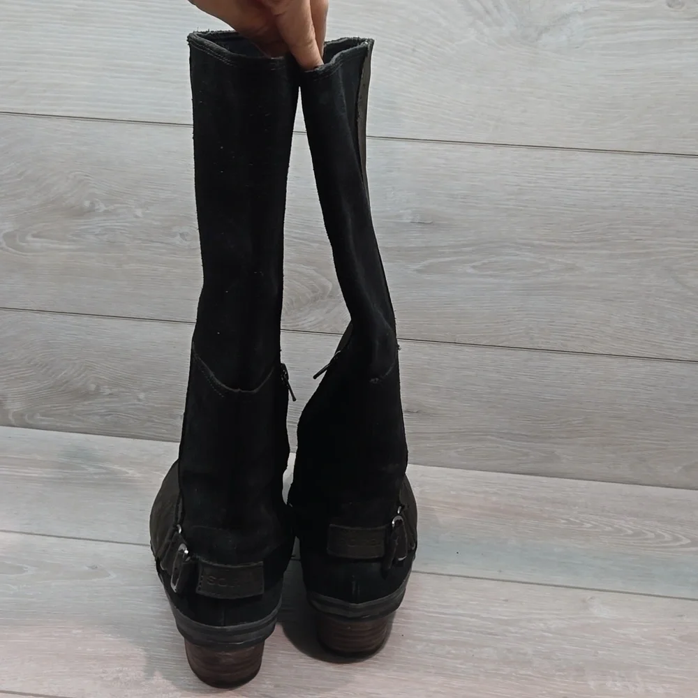 Sorel buyer rubber pic