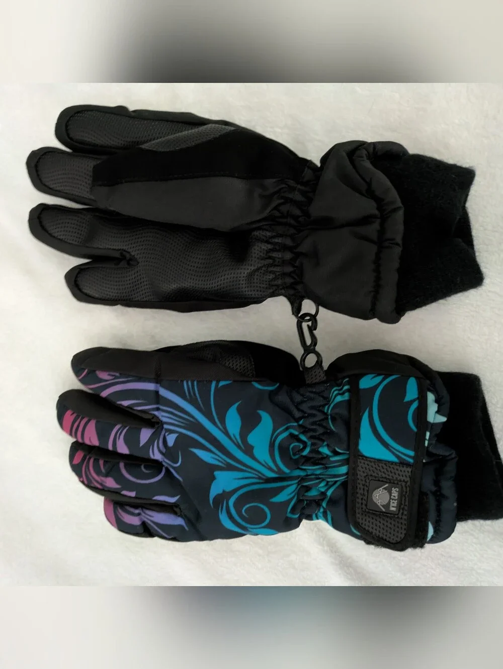 EUC N'Ice Caps kids' snow gloves w/thinsulate lining