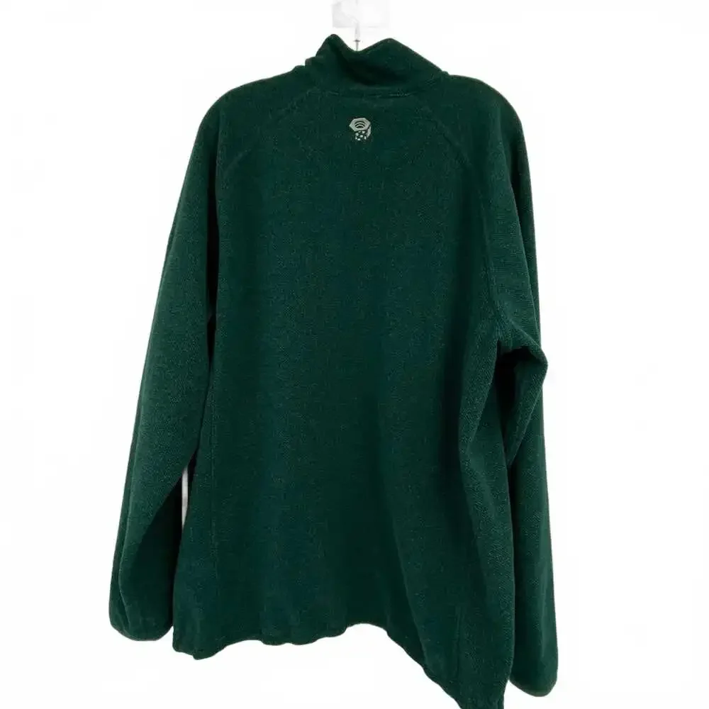Mountain Hardwear cozy warmth