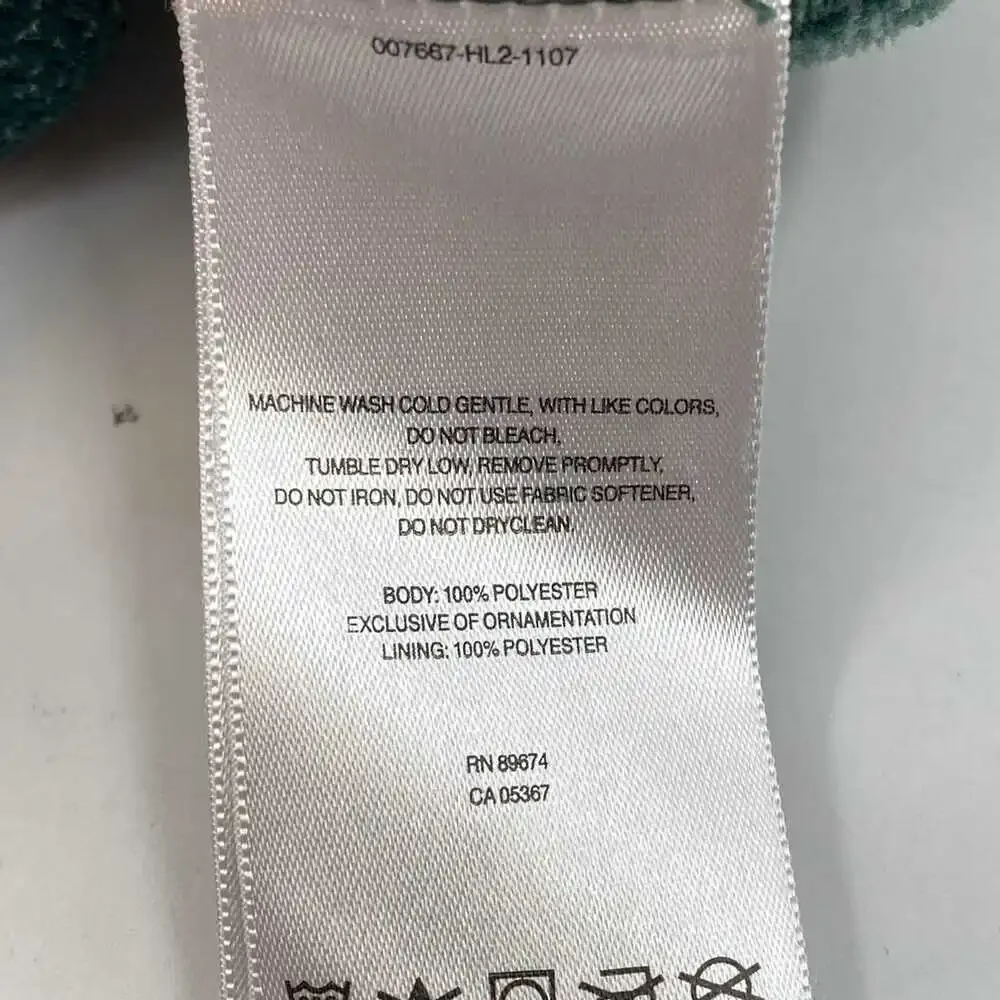 Mountain Hardwear cozy warmth