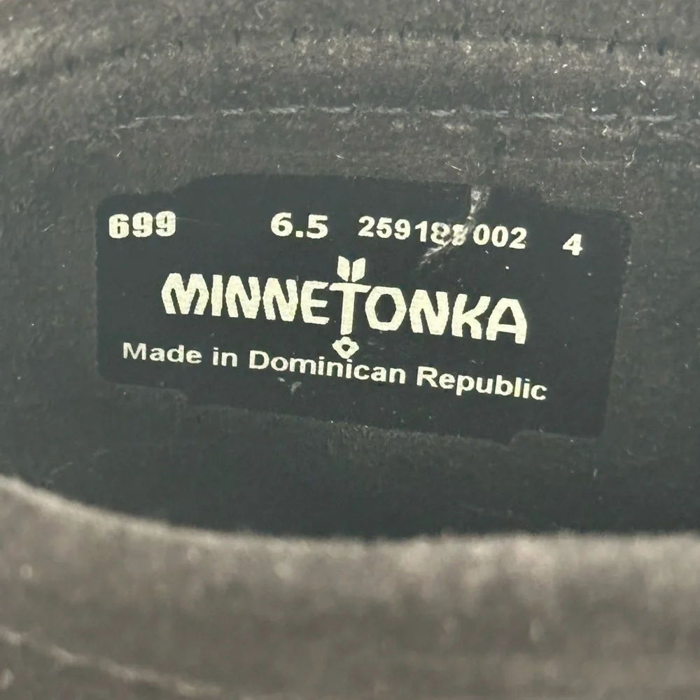 Minnetonka zip up