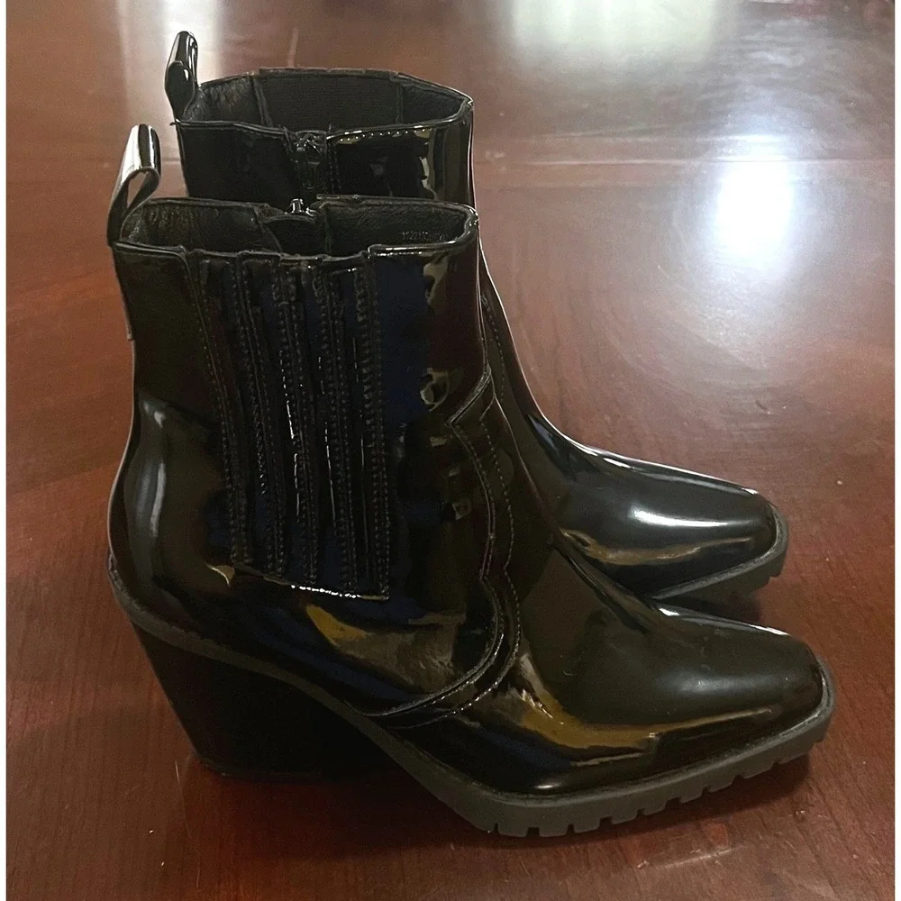 Diba True Cheyanne Lug Black Patent Western Ankle Boots Pointed Toe Womens 6