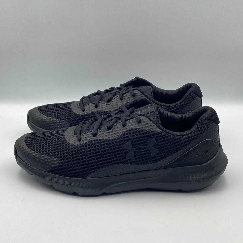 Under Armour Surge 3 Men's 10 Running Shoes Black Training Sneaker‎ 3024883-002