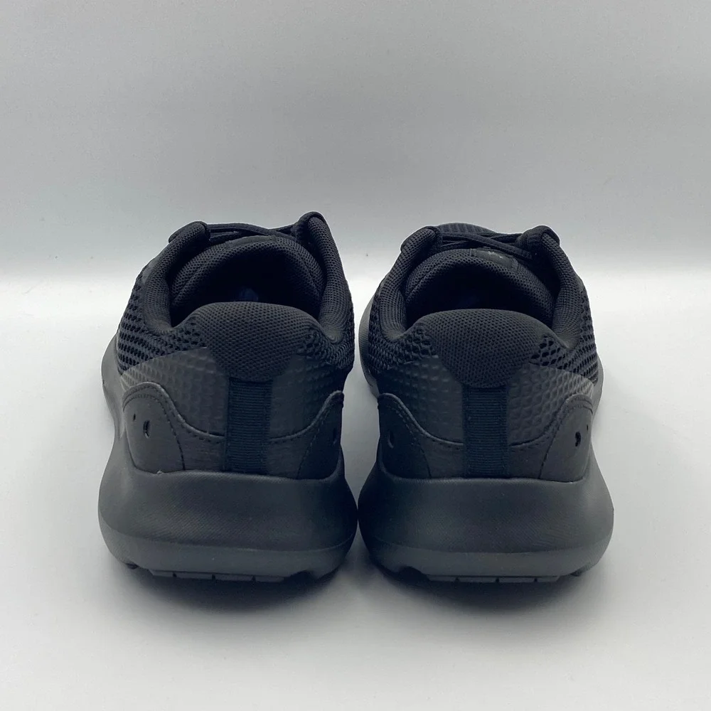 Under Armour Surge 3 Men's 10 Running Shoes Black Training Sneaker‎ 3024883-002