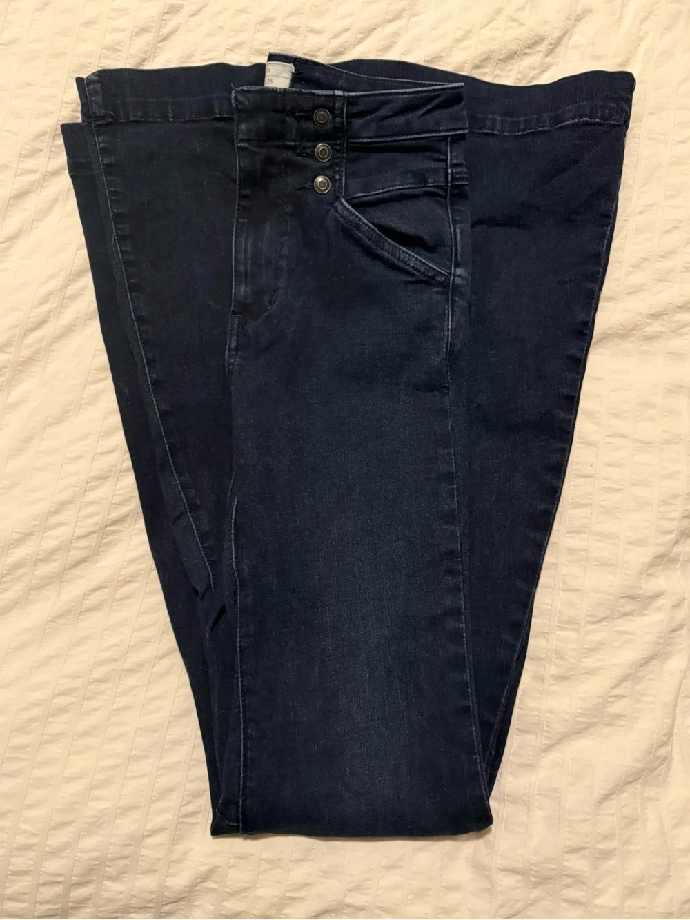Free People details legs