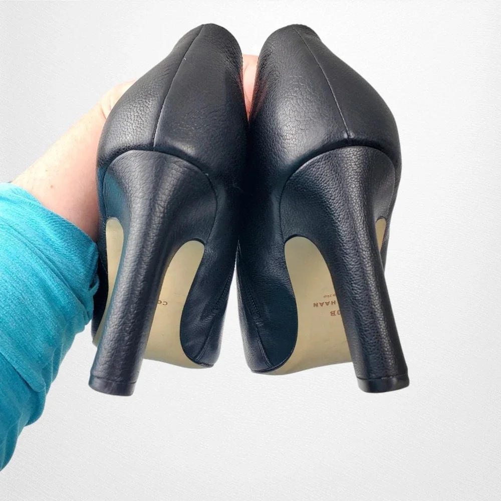 Cole Haan architectural well