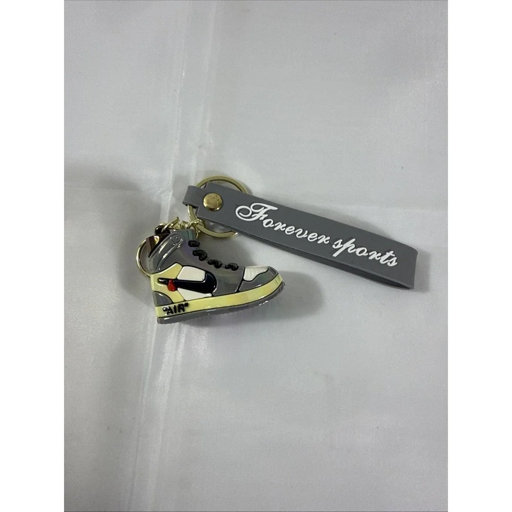 SNEAKER‎ KEYCHAIN AKA NIKE AIRFORCE ONE NEW COLLECTABLE JORDAN NBA US SELLER