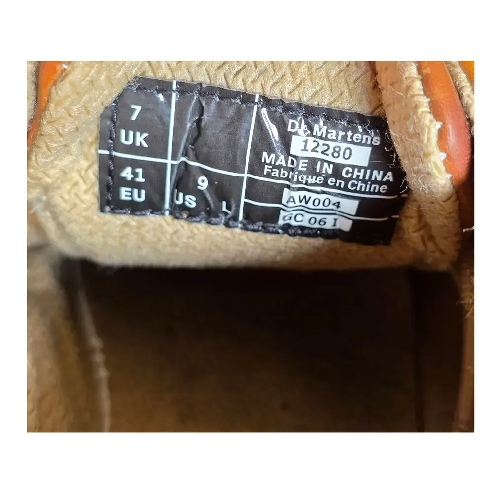 Dr. Martens oxfords iconic stitching