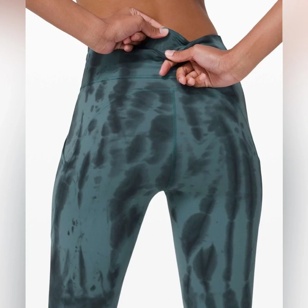 lululemon athletica like brand
