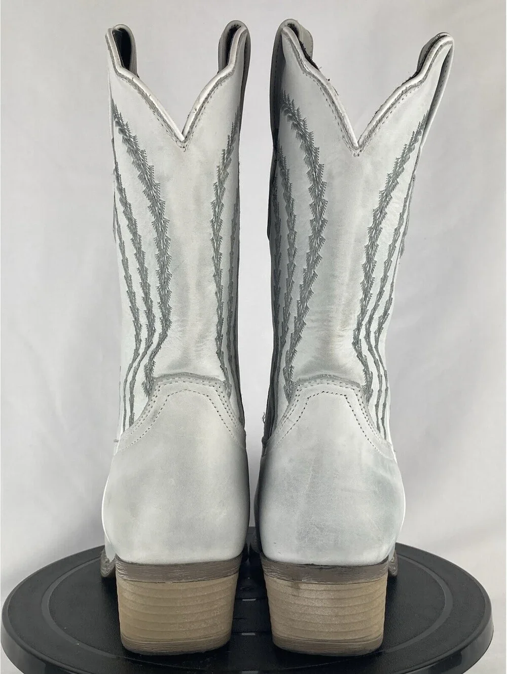 Women’s Size 8 Sterling River White Leather Western Cowboy Boots Pointed Toe