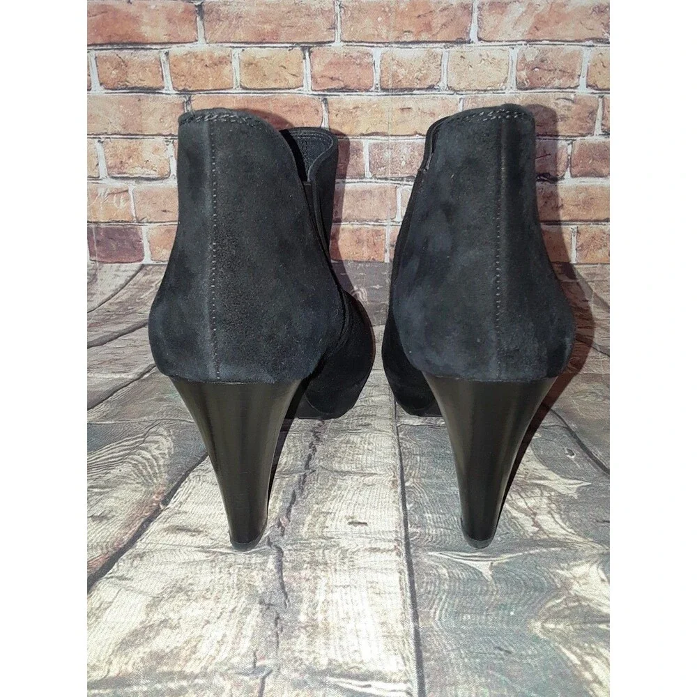 Paul Green Black Suede Ankle Platform Lug Sole Booties boots 8.5 elastic side