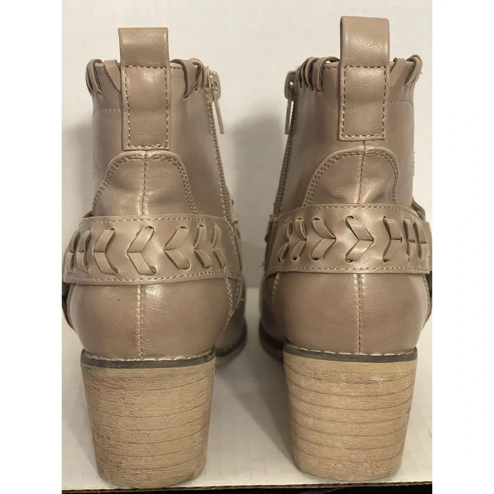 Altar'd‎ State Light Brown Ankle Boots Women Sz 6 Rynn Western Bootie Block Heel