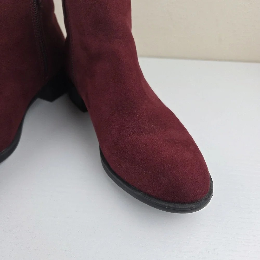 So Kohls Memory Foam Burgundy Zipper Stretch Slip On‎ Ankle Boot 7 1/2 Med