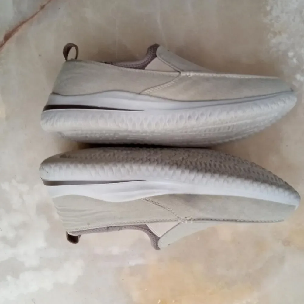 Skechers mens delson