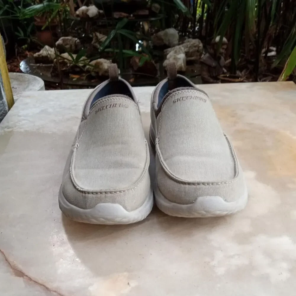 Skechers mens delson