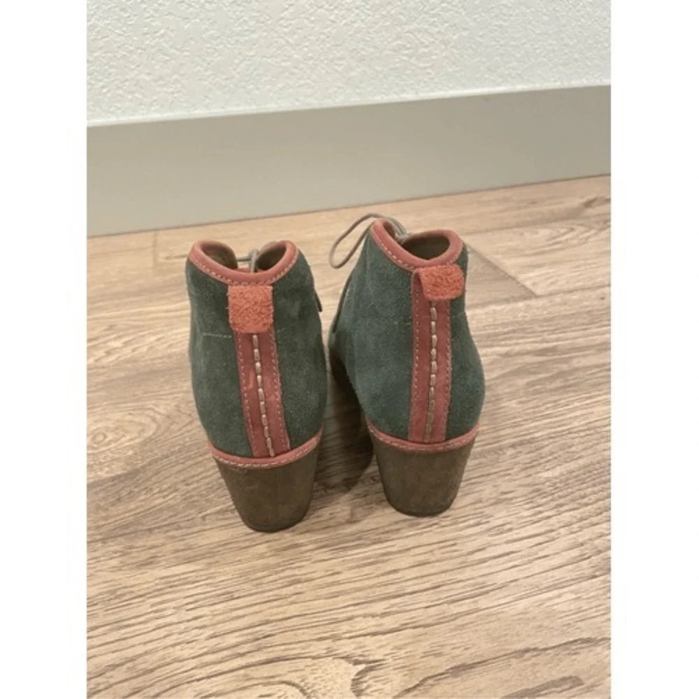 Olukai Wali Suede Green Wedge Ankle‎ Chukka Boots 7 Whimsical Forrest Goblincore