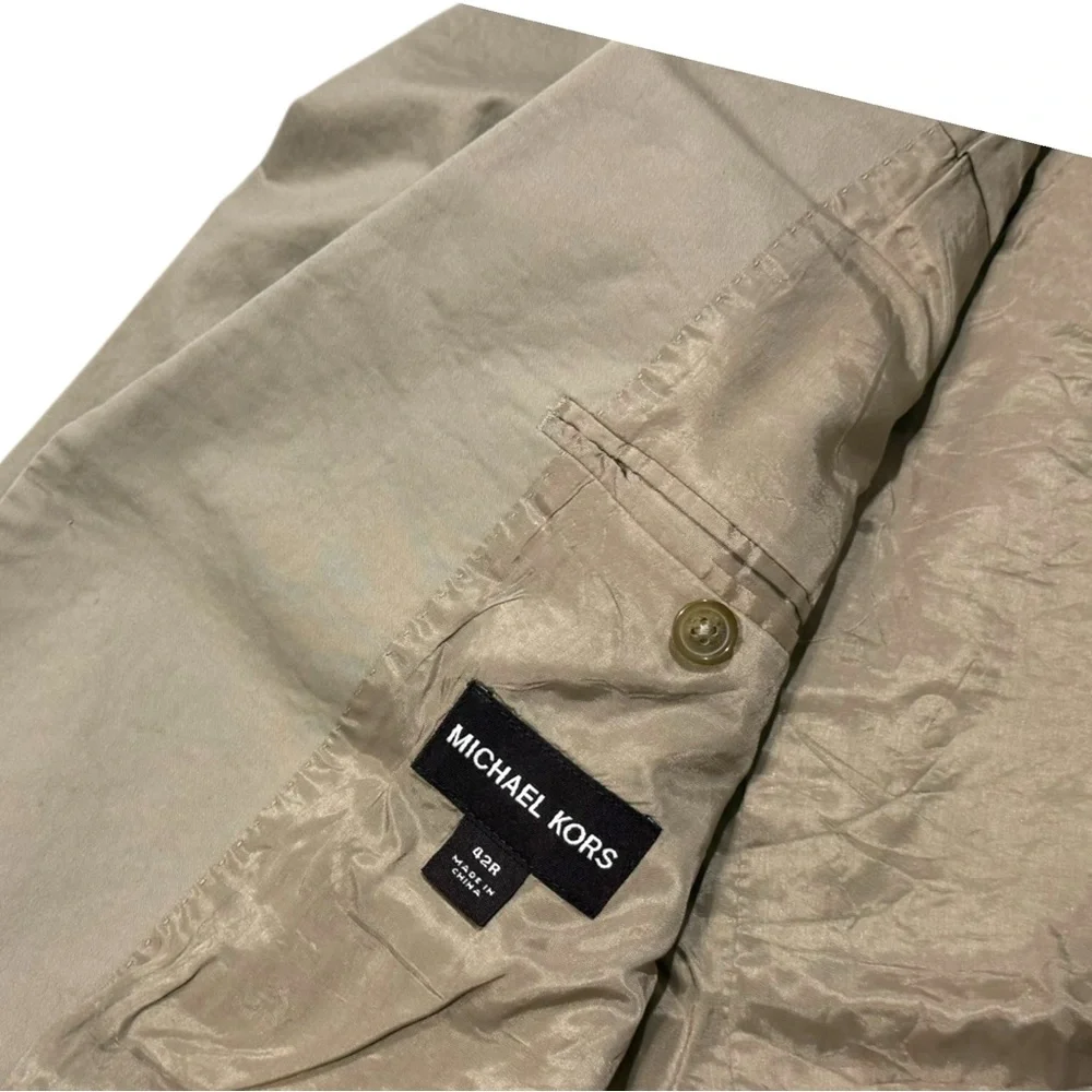Michael Kors elegant beige