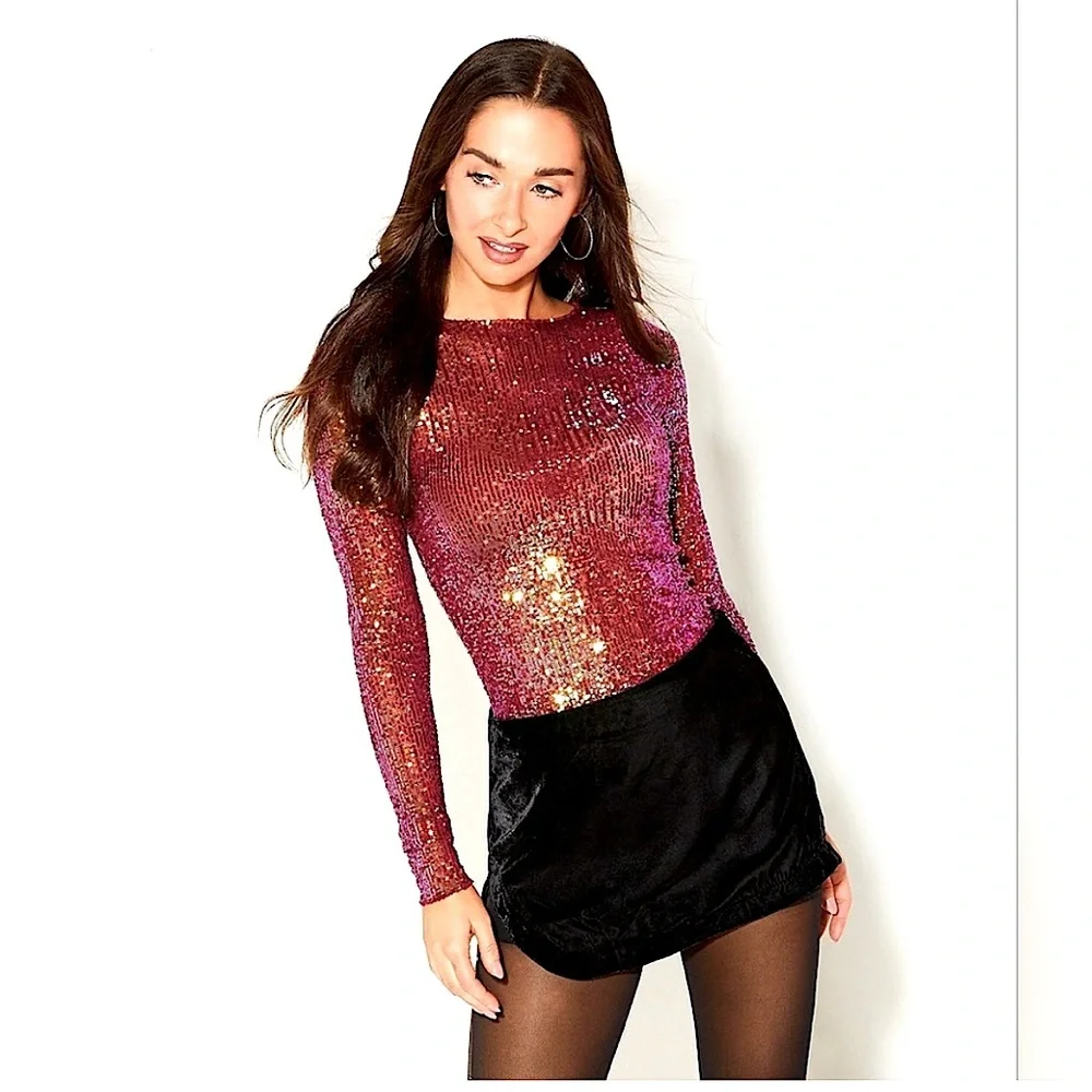 🆕‎ NWT Free People Annalise Velvet Mini Skirt / Black