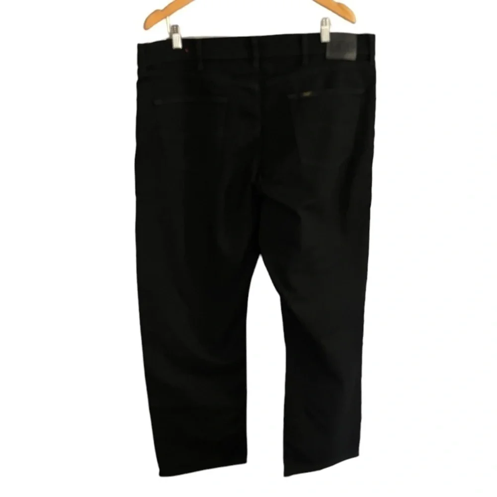 Lee traditional fit