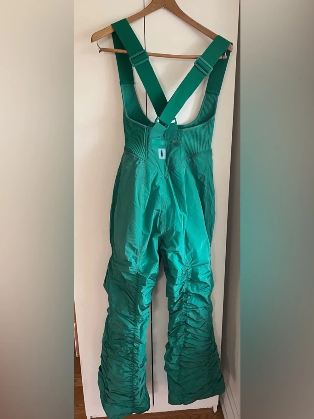 Free People Movement Lift Laugh Love Ski Bib Green Glow Size Small NWT