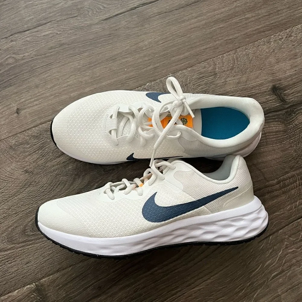 Nike new tags