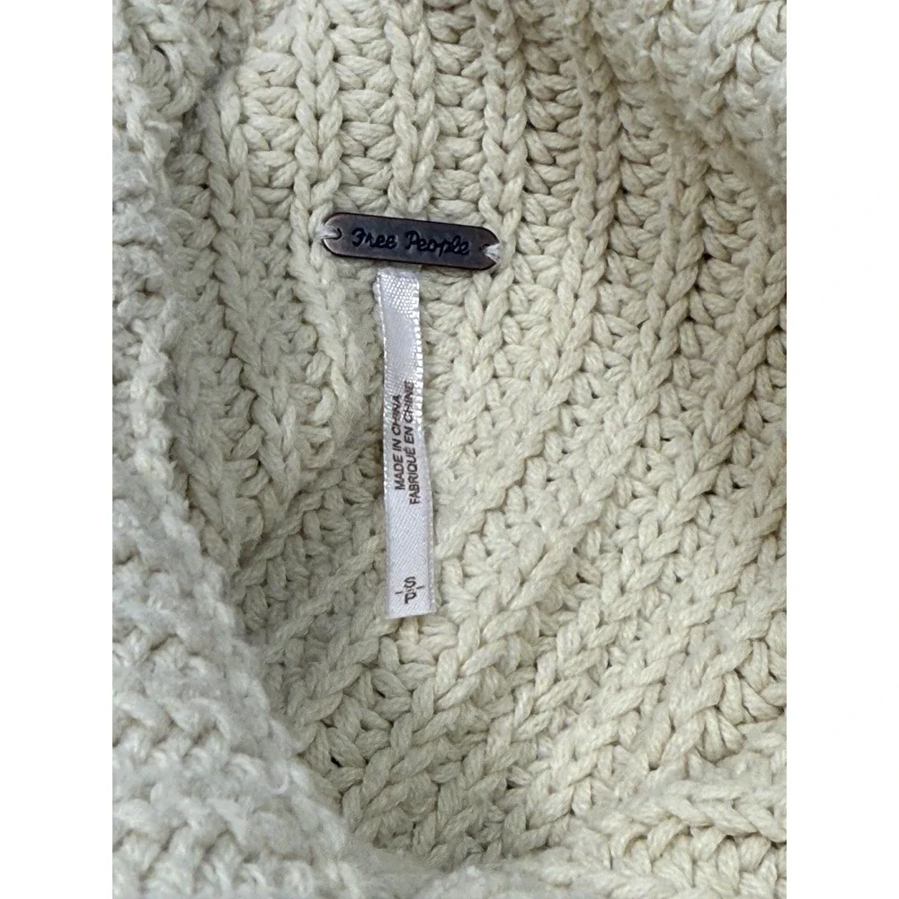 Free People piece ribbed cozy
