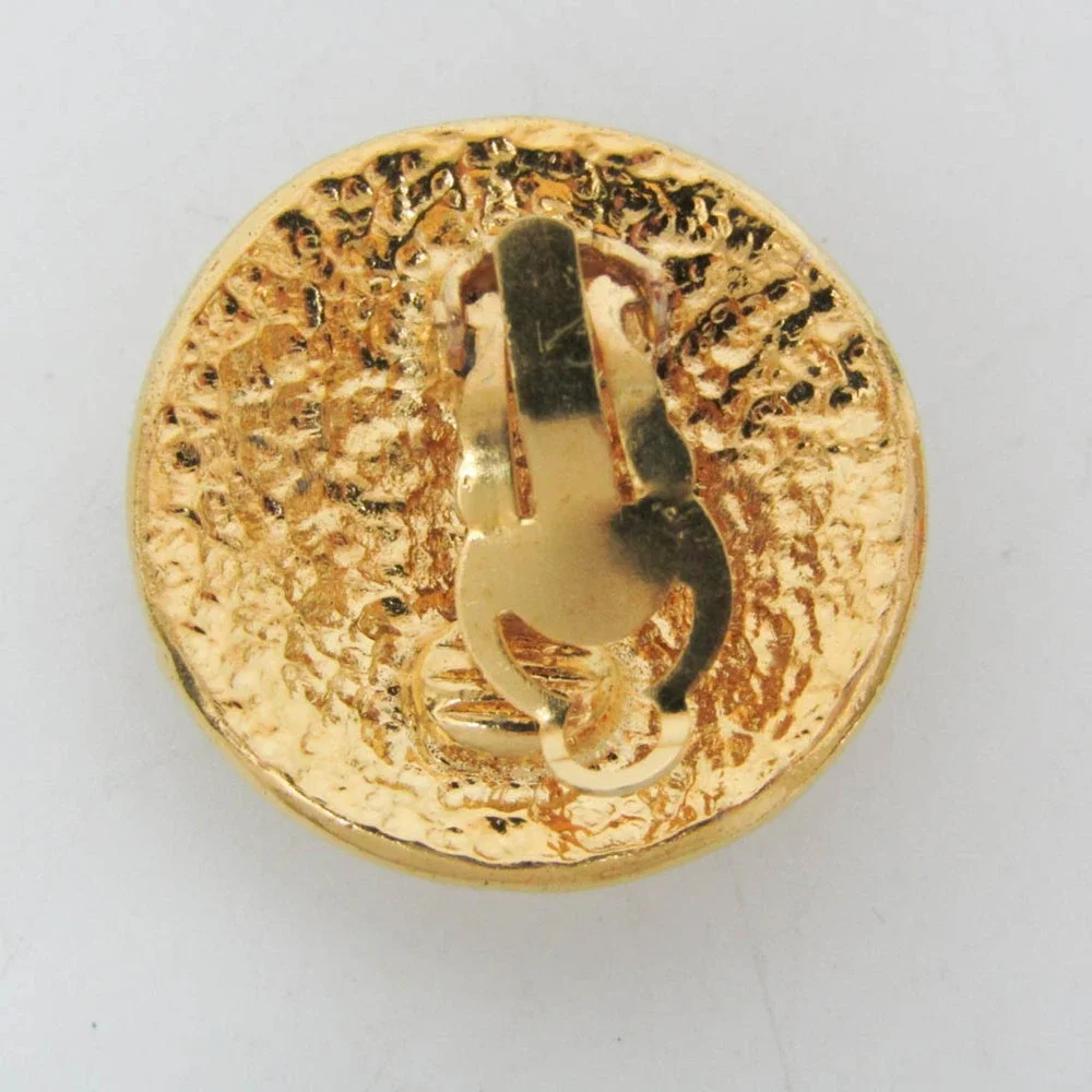 CHANEL vintage gold