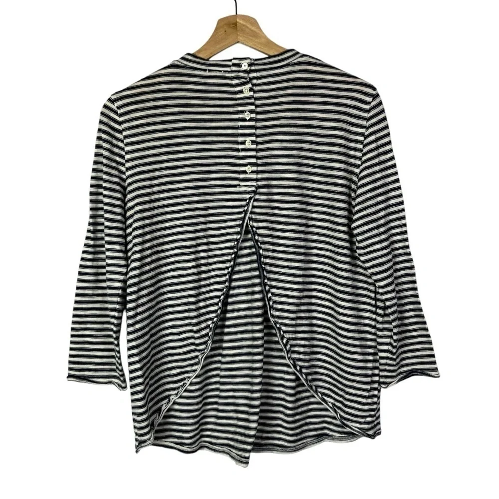 Free People detail environment top