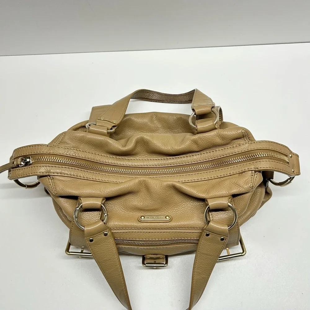 Michael Kors good review shown
