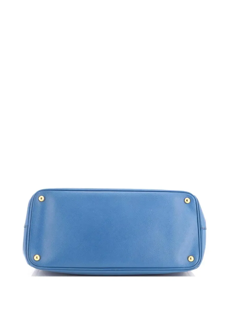 Prada ensuring iconic