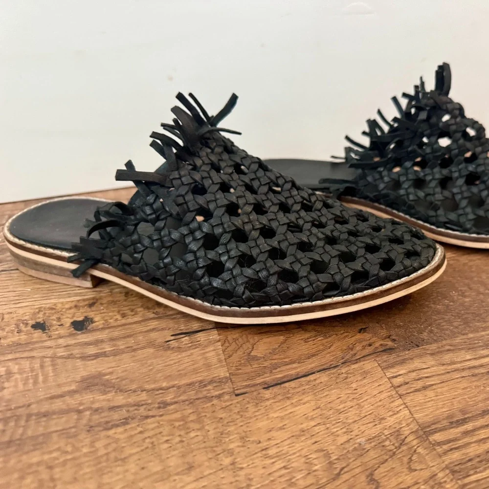 Free People Mirage Woven Mule Fringe Black‎ Women's Size 8 38 S