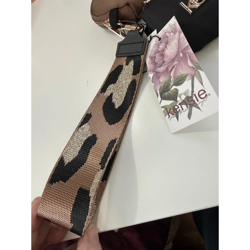 Kensie multi pouch