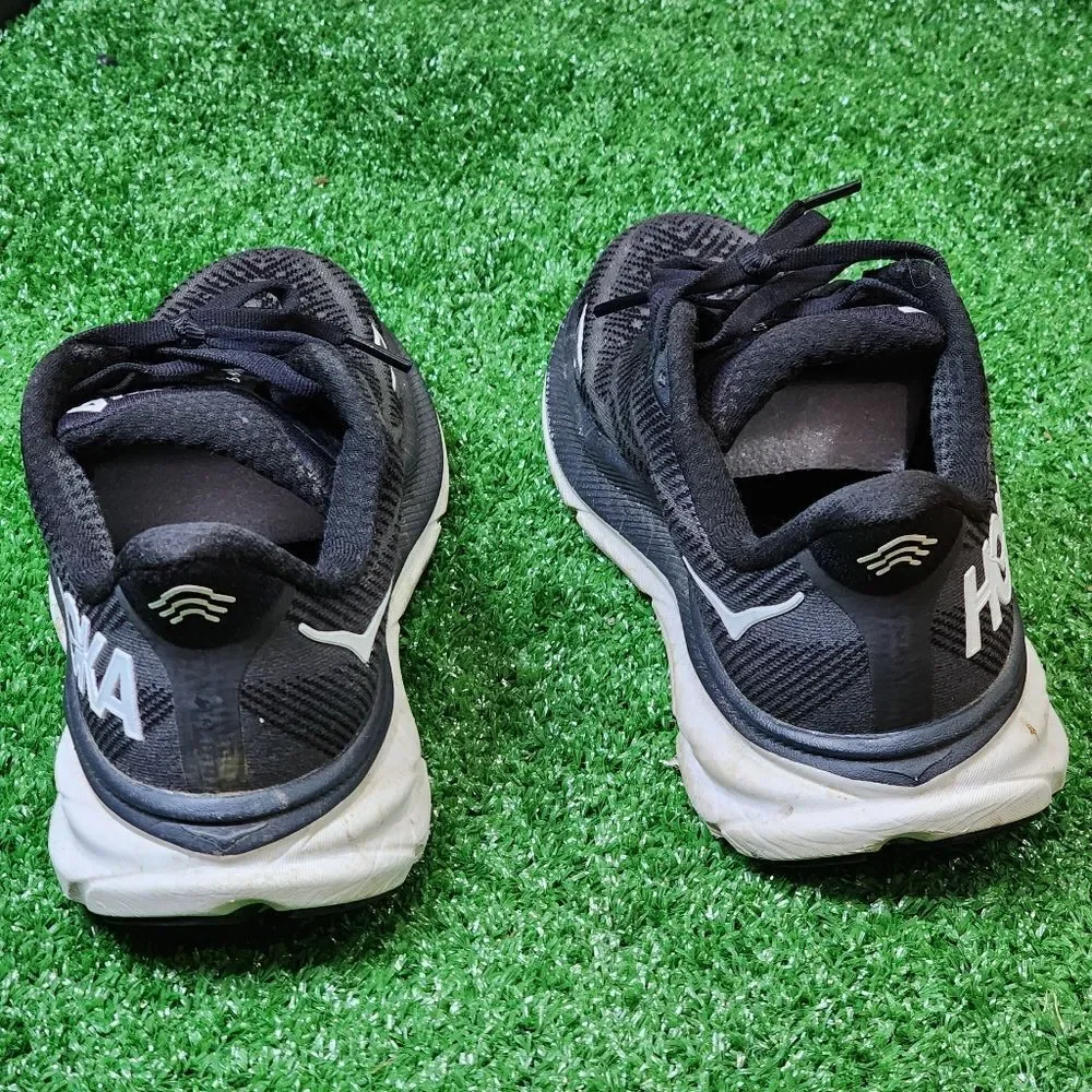 Hoka One One pre owned