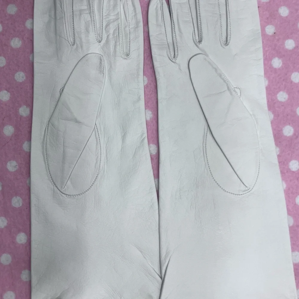 Vintage White Leather gloves M