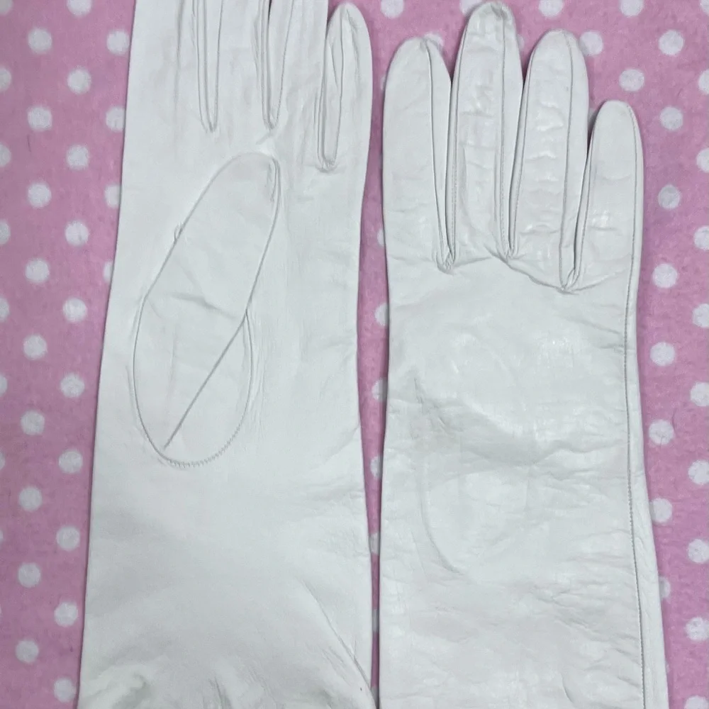 Vintage White Leather gloves M