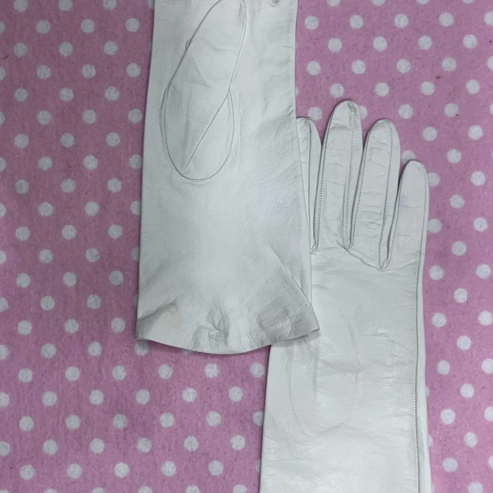 Vintage White Leather gloves M