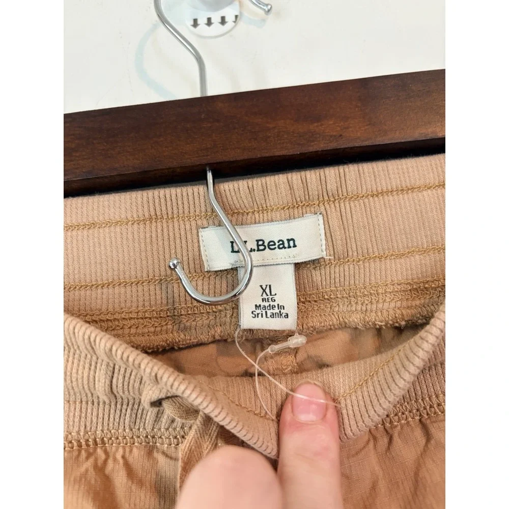 L.L. Bean bean lightweight