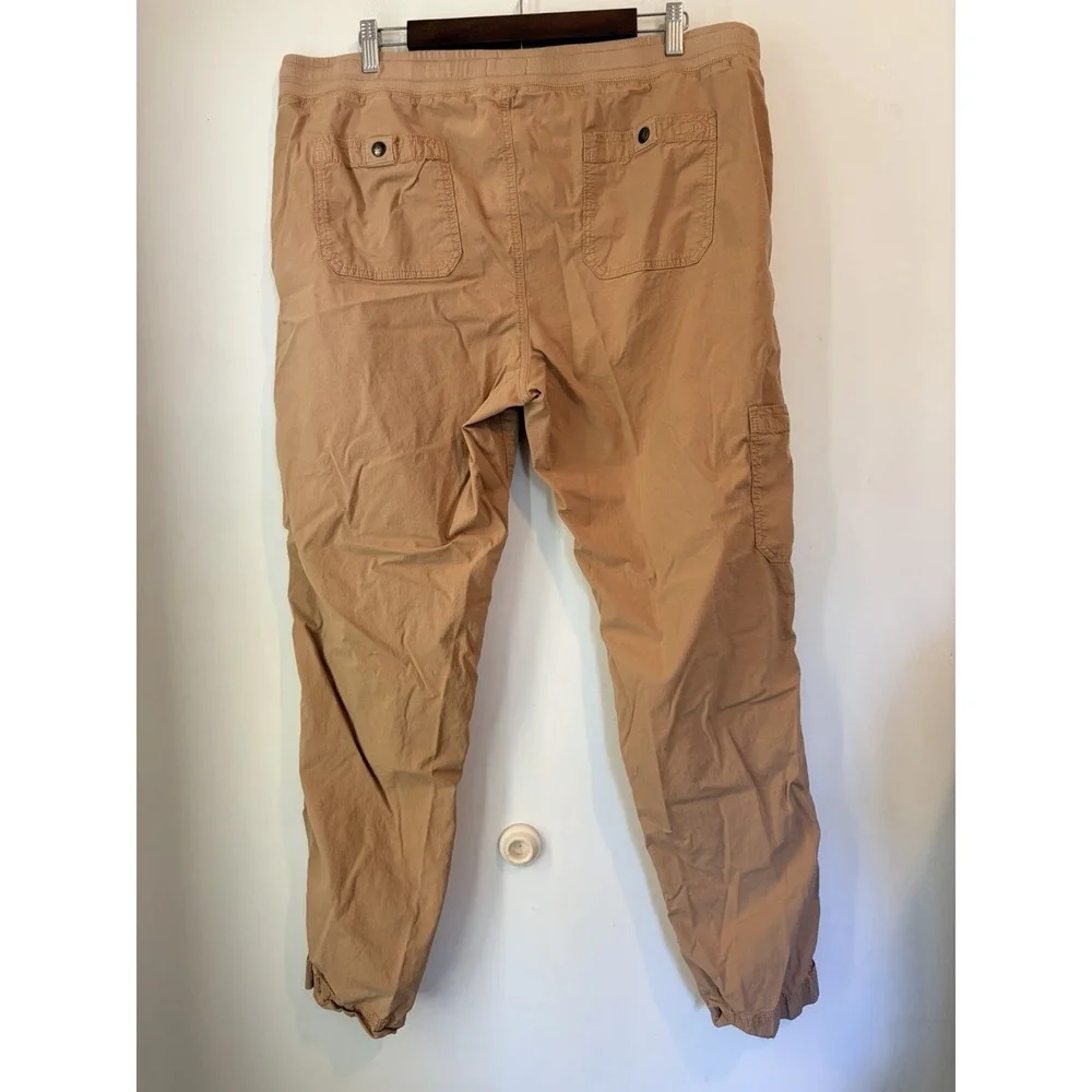 L.L. Bean bean lightweight