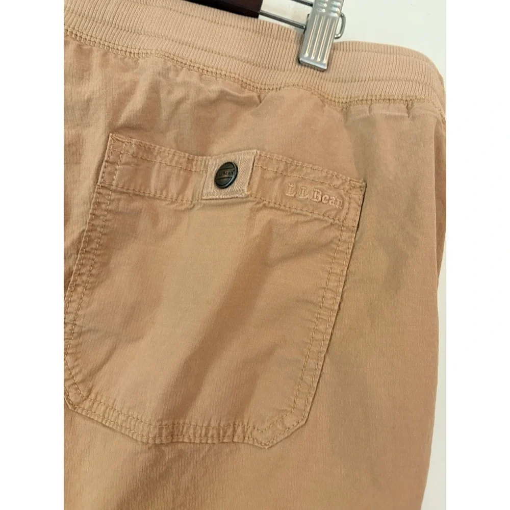 L.L. Bean bean lightweight